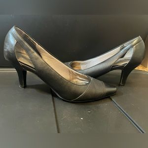 Black Life Stride Heels